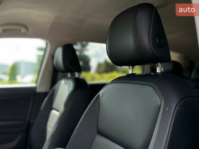 Білий Фольксваген Тігуан, об'ємом двигуна 2 л та пробігом 110 тис. км за 21850 $, фото 9 на Automoto.ua