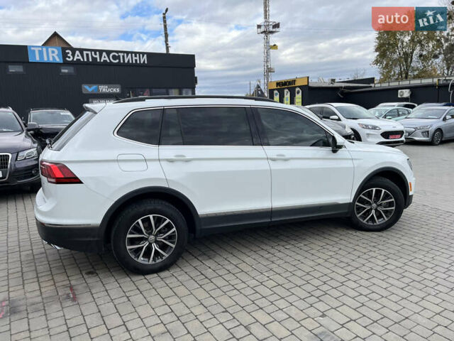 Білий Фольксваген Тігуан, об'ємом двигуна 2 л та пробігом 137 тис. км за 19350 $, фото 6 на Automoto.ua