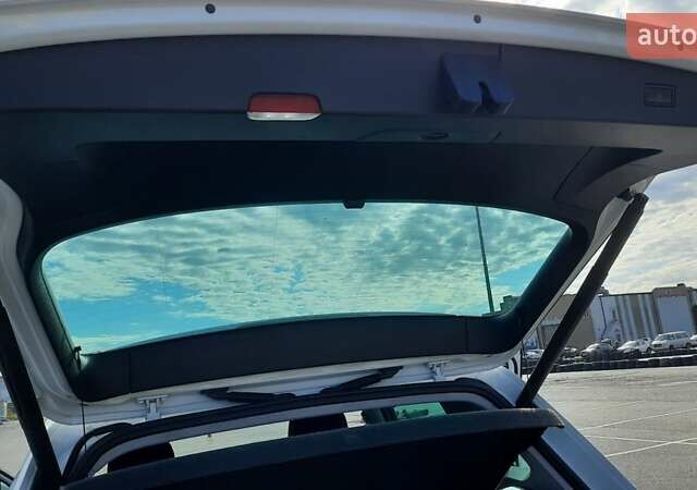 Белый Фольксваген Тигуан, объемом двигателя 1.98 л и пробегом 185 тыс. км за 27500 $, фото 21 на Automoto.ua