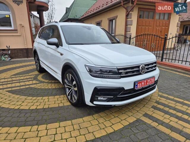 Білий Фольксваген Тігуан, об'ємом двигуна 2 л та пробігом 245 тис. км за 28900 $, фото 27 на Automoto.ua