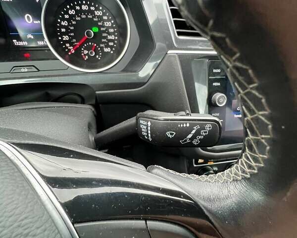 Белый Фольксваген Тигуан, объемом двигателя 1.98 л и пробегом 133 тыс. км за 22500 $, фото 43 на Automoto.ua