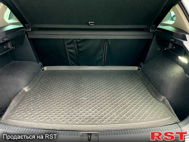 Белый Фольксваген Тигуан, объемом двигателя 2 л и пробегом 93 тыс. км за 31600 $, фото 11 на Automoto.ua