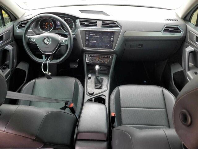 Белый Фольксваген Тигуан, объемом двигателя 0 л и пробегом 63 тыс. км за 3800 $, фото 7 на Automoto.ua