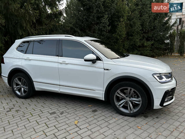 Белый Фольксваген Тигуан, объемом двигателя 1.98 л и пробегом 55 тыс. км за 27999 $, фото 15 на Automoto.ua