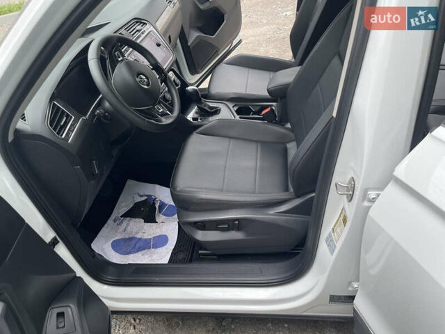 Білий Фольксваген Тігуан, об'ємом двигуна 1.98 л та пробігом 100 тис. км за 20500 $, фото 21 на Automoto.ua