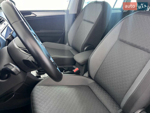 Білий Фольксваген Тігуан, об'ємом двигуна 1.98 л та пробігом 191 тис. км за 22950 $, фото 6 на Automoto.ua