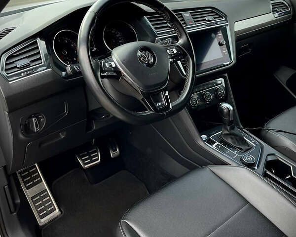 Белый Фольксваген Тигуан, объемом двигателя 1.98 л и пробегом 59 тыс. км за 22000 $, фото 8 на Automoto.ua