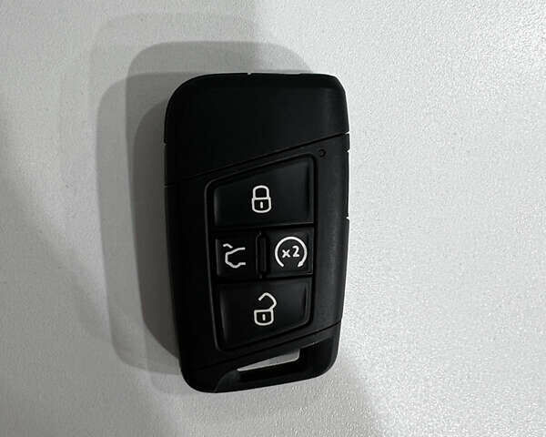 Белый Фольксваген Тигуан, объемом двигателя 1.98 л и пробегом 55 тыс. км за 27999 $, фото 37 на Automoto.ua