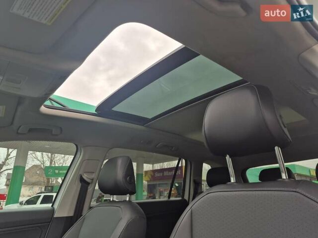 Білий Фольксваген Тігуан, об'ємом двигуна 2 л та пробігом 99 тис. км за 17900 $, фото 22 на Automoto.ua