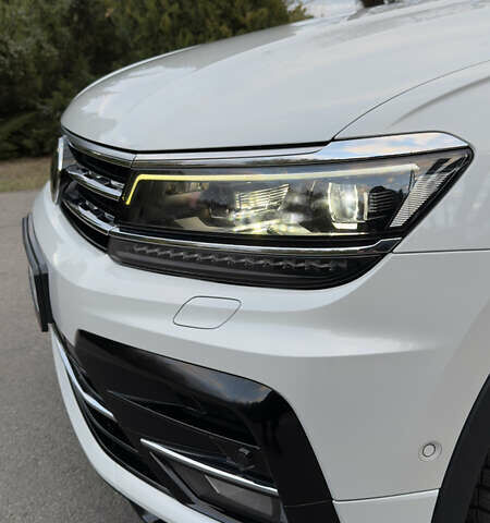 Белый Фольксваген Тигуан, объемом двигателя 1.98 л и пробегом 87 тыс. км за 28900 $, фото 6 на Automoto.ua