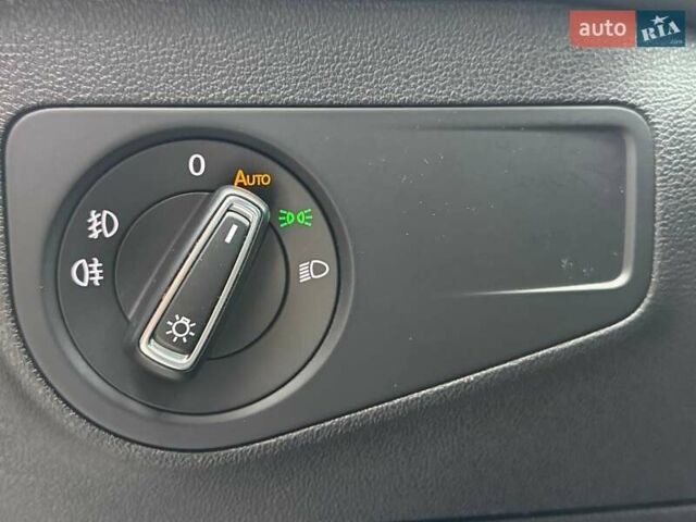 Белый Фольксваген Тигуан, объемом двигателя 1.97 л и пробегом 93 тыс. км за 31990 $, фото 16 на Automoto.ua