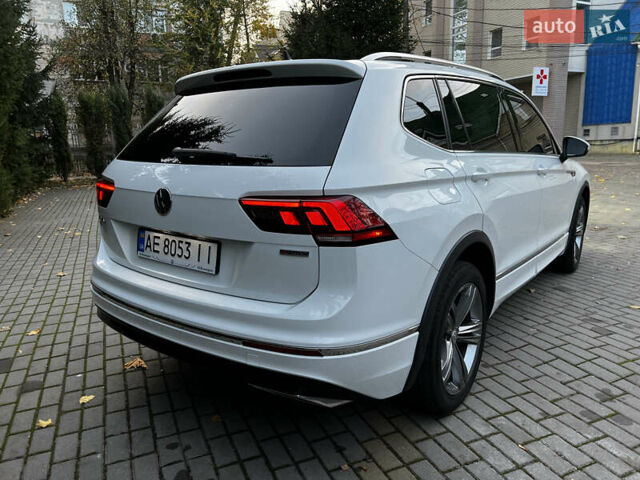 Белый Фольксваген Тигуан, объемом двигателя 1.98 л и пробегом 55 тыс. км за 27999 $, фото 31 на Automoto.ua