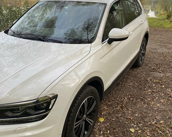 Белый Фольксваген Тигуан, объемом двигателя 1.97 л и пробегом 254 тыс. км за 24900 $, фото 21 на Automoto.ua