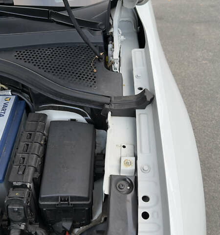 Белый Фольксваген Тигуан, объемом двигателя 1.98 л и пробегом 87 тыс. км за 28900 $, фото 30 на Automoto.ua