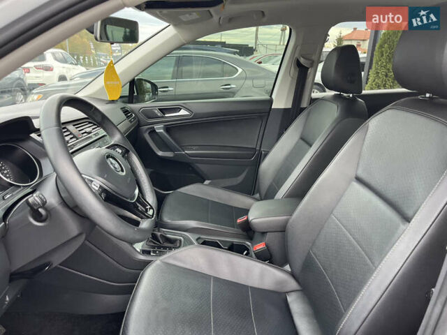 Білий Фольксваген Тігуан, об'ємом двигуна 2 л та пробігом 137 тис. км за 19350 $, фото 10 на Automoto.ua