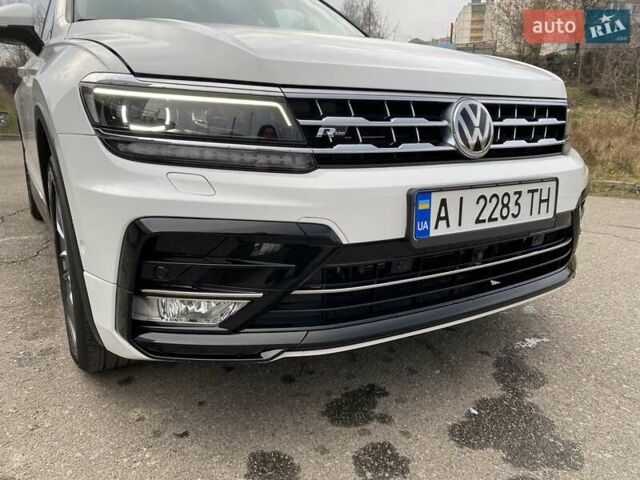 Белый Фольксваген Тигуан, объемом двигателя 1.98 л и пробегом 68 тыс. км за 19900 $, фото 47 на Automoto.ua