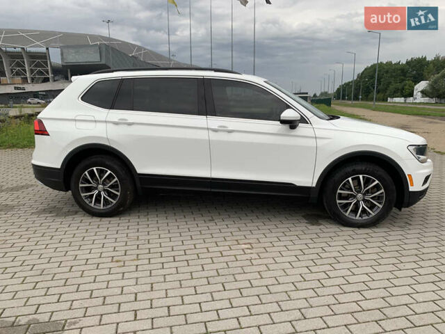 Белый Фольксваген Тигуан, объемом двигателя 2 л и пробегом 113 тыс. км за 21300 $, фото 12 на Automoto.ua
