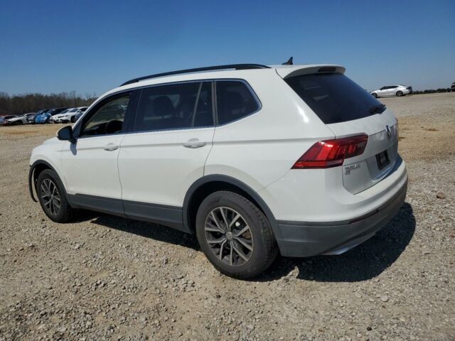 Білий Фольксваген Тігуан, об'ємом двигуна 2 л та пробігом 194 тис. км за 12750 $, фото 3 на Automoto.ua