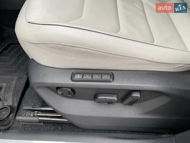 Белый Фольксваген Тигуан, объемом двигателя 1.98 л и пробегом 68 тыс. км за 19900 $, фото 27 на Automoto.ua