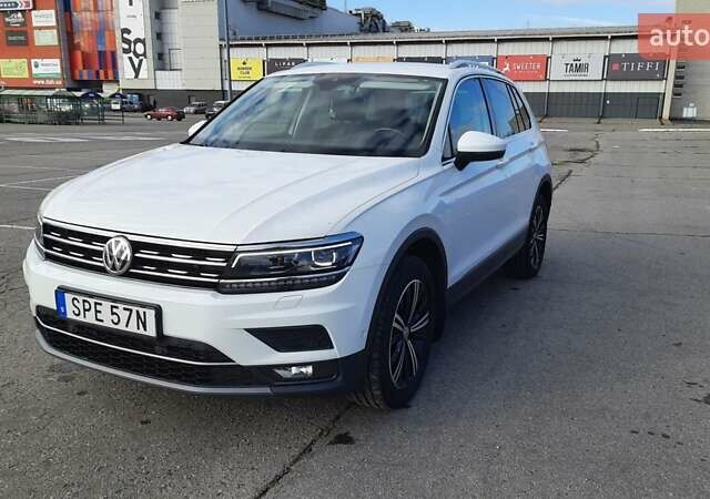 Белый Фольксваген Тигуан, объемом двигателя 1.98 л и пробегом 185 тыс. км за 27500 $, фото 12 на Automoto.ua