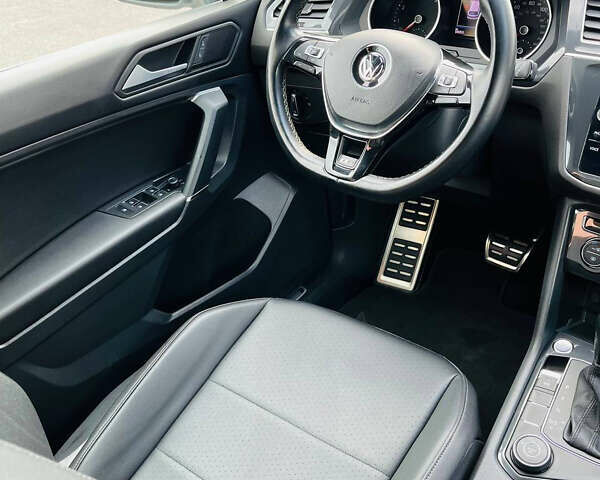 Белый Фольксваген Тигуан, объемом двигателя 1.98 л и пробегом 59 тыс. км за 22000 $, фото 9 на Automoto.ua