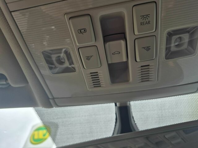 Белый Фольксваген Тигуан, объемом двигателя 2 л и пробегом 99 тыс. км за 17900 $, фото 18 на Automoto.ua