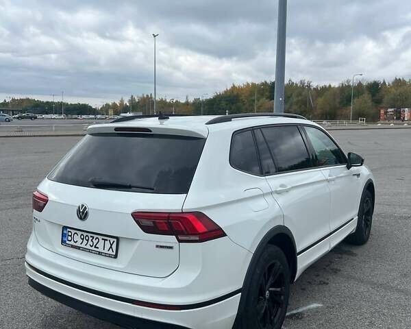 Белый Фольксваген Тигуан, объемом двигателя 1.98 л и пробегом 133 тыс. км за 22500 $, фото 14 на Automoto.ua