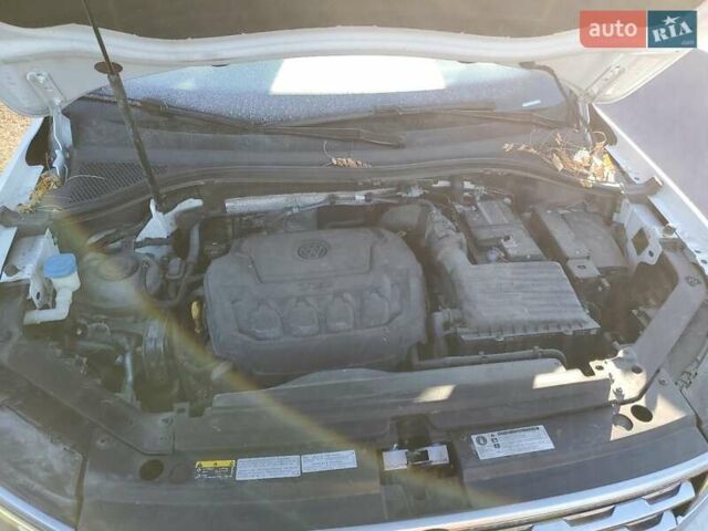 Білий Фольксваген Тігуан, об'ємом двигуна 1.98 л та пробігом 133 тис. км за 5500 $, фото 11 на Automoto.ua