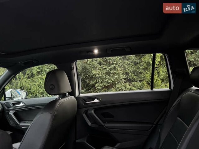 Белый Фольксваген Тигуан, объемом двигателя 1.98 л и пробегом 55 тыс. км за 27999 $, фото 81 на Automoto.ua