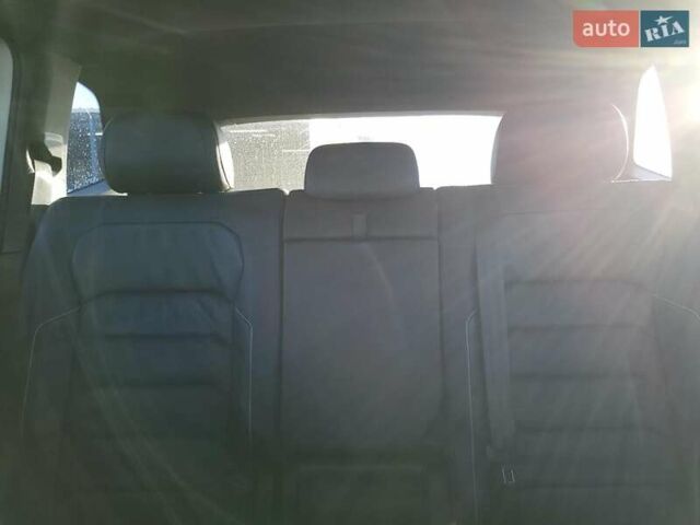 Білий Фольксваген Тігуан, об'ємом двигуна 1.98 л та пробігом 133 тис. км за 5500 $, фото 9 на Automoto.ua