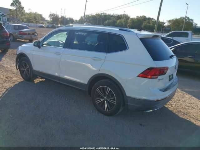 Білий Фольксваген Тігуан, об'ємом двигуна 0 л та пробігом 35 тис. км за 4000 $, фото 2 на Automoto.ua