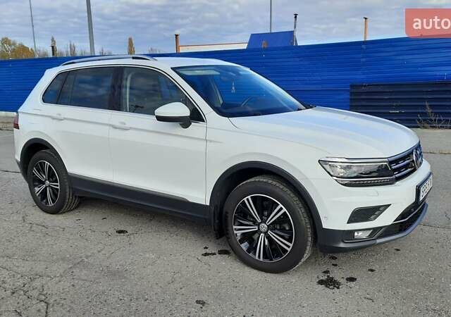 Белый Фольксваген Тигуан, объемом двигателя 1.98 л и пробегом 185 тыс. км за 27500 $, фото 4 на Automoto.ua