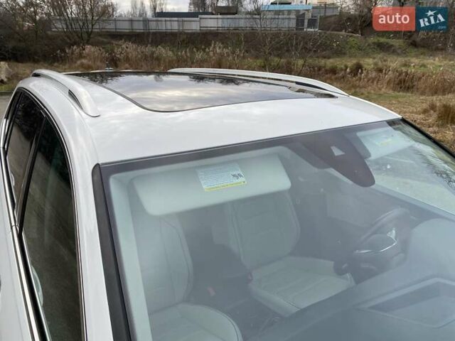 Белый Фольксваген Тигуан, объемом двигателя 1.98 л и пробегом 68 тыс. км за 19900 $, фото 71 на Automoto.ua