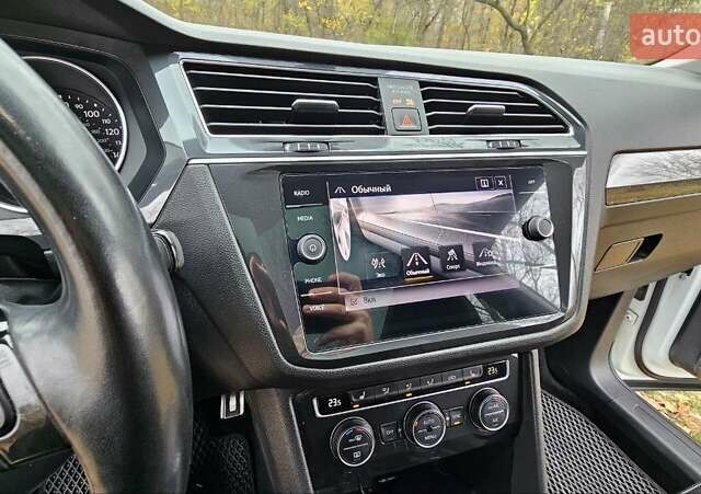 Білий Фольксваген Тігуан, об'ємом двигуна 1.98 л та пробігом 89 тис. км за 21500 $, фото 17 на Automoto.ua