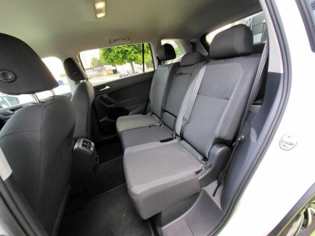 Белый Фольксваген Тигуан, объемом двигателя 2 л и пробегом 87 тыс. км за 17800 $, фото 5 на Automoto.ua