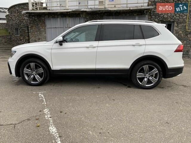 Белый Фольксваген Тигуан, объемом двигателя 1.98 л и пробегом 68 тыс. км за 19900 $, фото 63 на Automoto.ua