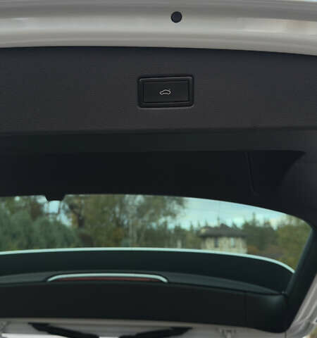 Белый Фольксваген Тигуан, объемом двигателя 1.98 л и пробегом 87 тыс. км за 28900 $, фото 28 на Automoto.ua