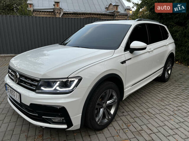 Белый Фольксваген Тигуан, объемом двигателя 1.98 л и пробегом 55 тыс. км за 27999 $, фото 17 на Automoto.ua