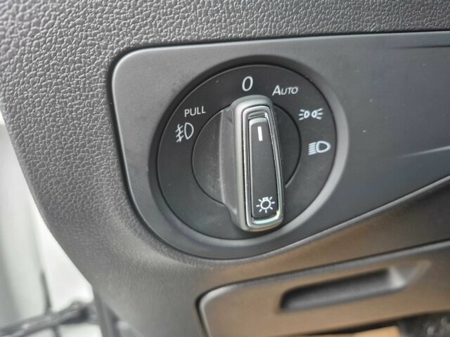 Белый Фольксваген Тигуан, объемом двигателя 2 л и пробегом 99 тыс. км за 17900 $, фото 16 на Automoto.ua