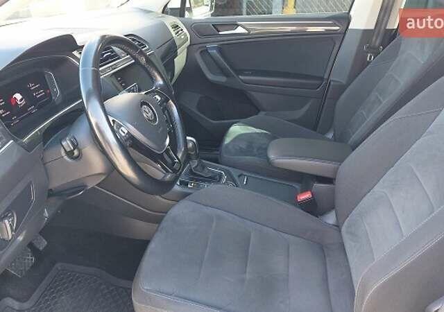 Белый Фольксваген Тигуан, объемом двигателя 1.98 л и пробегом 164 тыс. км за 21937 $, фото 11 на Automoto.ua