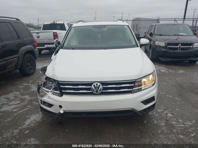 Білий Фольксваген Тігуан, об'ємом двигуна 2 л та пробігом 77 тис. км за 11450 $, фото 1 на Automoto.ua