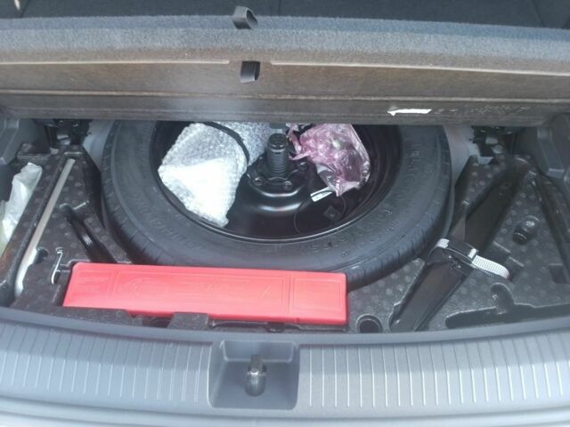 Білий Фольксваген Тігуан, об'ємом двигуна 2 л та пробігом 50 тис. км за 26500 $, фото 15 на Automoto.ua