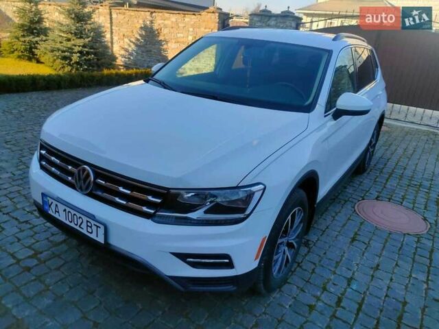 Белый Фольксваген Тигуан, объемом двигателя 2 л и пробегом 58 тыс. км за 22500 $, фото 5 на Automoto.ua