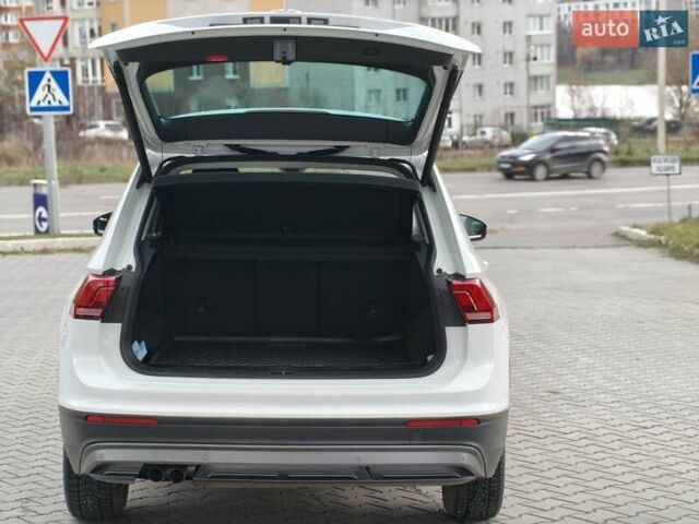 Білий Фольксваген Тігуан, об'ємом двигуна 1.97 л та пробігом 114 тис. км за 29500 $, фото 22 на Automoto.ua