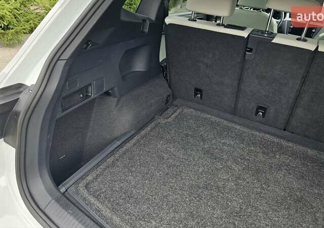 Белый Фольксваген Тигуан, объемом двигателя 1.98 л и пробегом 187 тыс. км за 21900 $, фото 38 на Automoto.ua