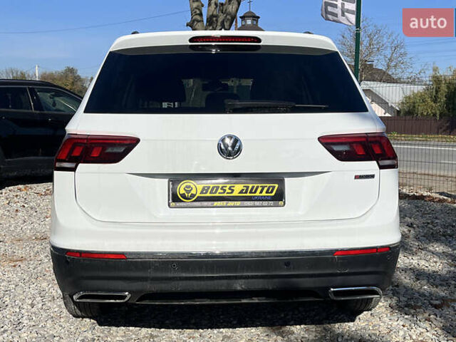 Белый Фольксваген Тигуан, объемом двигателя 1.98 л и пробегом 51 тыс. км за 21000 $, фото 4 на Automoto.ua