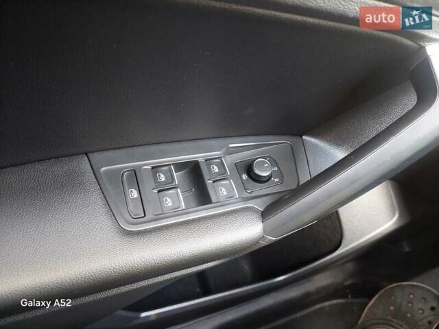 Білий Фольксваген Тігуан, об'ємом двигуна 1.98 л та пробігом 150 тис. км за 18300 $, фото 4 на Automoto.ua