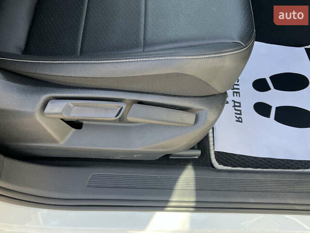 Белый Фольксваген Тигуан, объемом двигателя 1.98 л и пробегом 51 тыс. км за 21000 $, фото 19 на Automoto.ua