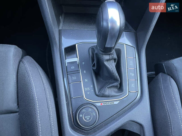 Белый Фольксваген Тигуан, объемом двигателя 1.98 л и пробегом 186 тыс. км за 27500 $, фото 24 на Automoto.ua