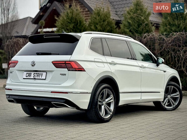 Білий Фольксваген Тігуан, об'ємом двигуна 2 л та пробігом 186 тис. км за 29999 $, фото 6 на Automoto.ua